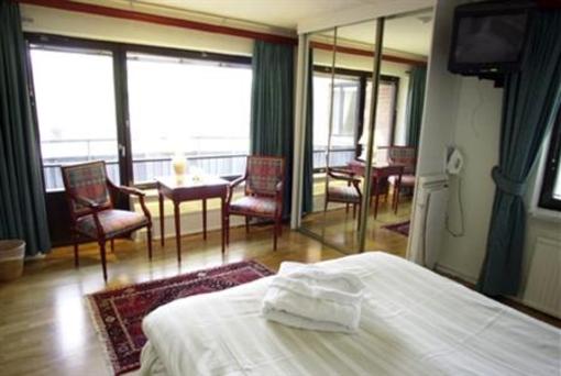фото отеля Hotel Attache Hagersten