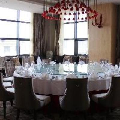 фото отеля Peninsula Season Hotel Apartment