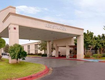 фото отеля Ramada Inn Conference Center Bossier City