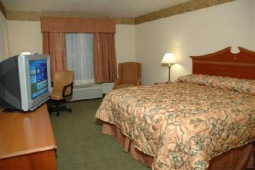 фото отеля Country Inn & Suites Newnan