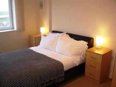 фото отеля Executive Bay Apartments