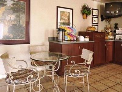 фото отеля Days Inn Cambridge (Ohio)