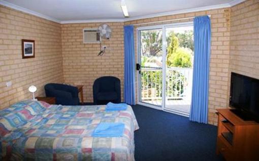 фото отеля Kalbarri Seafront Villas
