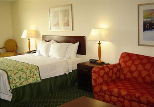фото отеля Fairfield Inn St. Louis St. Charles