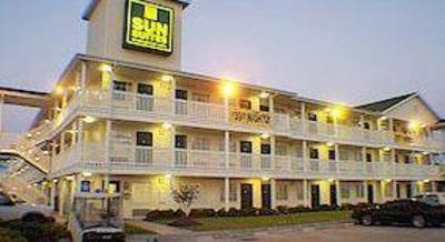 фото отеля Sun Suites of Charlotte