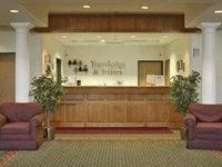 Travelodge and Suites Fargo Moorhead
