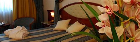 фото отеля Victoria Hotel/Residence