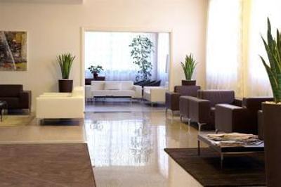 фото отеля Victoria Hotel/Residence