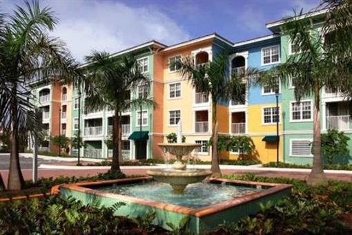 фото отеля Mizner Place at Weston Town Center