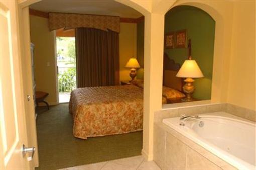 фото отеля Mizner Place at Weston Town Center