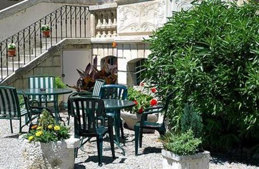 фото отеля Hotel Beausoleil Montelimar