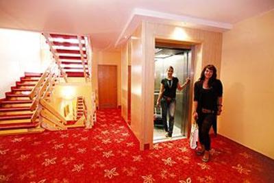 фото отеля Strandhotel Faak am See