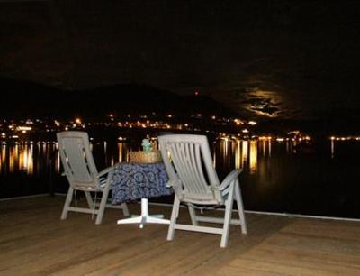 фото отеля Lakeshore Paradise