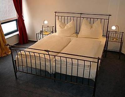 фото отеля Hotel am Kastell