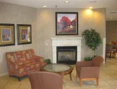 фото отеля Baymont Inn and Suites DeKalb