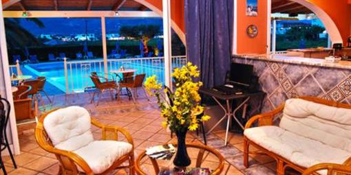 фото отеля Grapevines Hotel Alykes