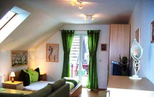 фото отеля Dwór Zawiszy Resort Ozimek