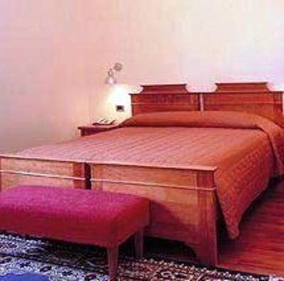 фото отеля Hotel Rutiliano