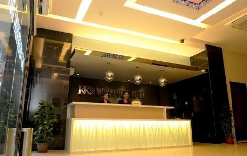 фото отеля KK Waterfront Hotel