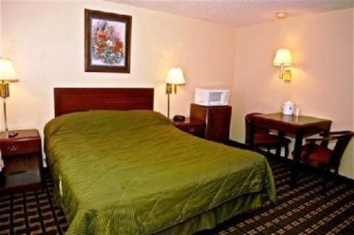 фото отеля Boulevard Inn Amherst (New York)