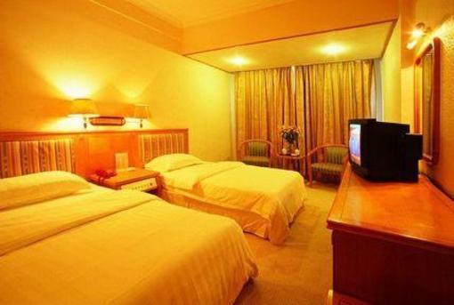 фото отеля Heyuan Hotel Guangzhou