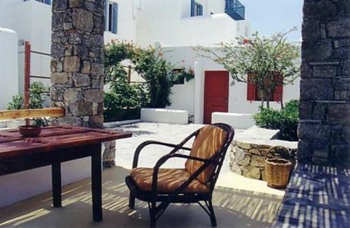 фото отеля Andriani's Guest House
