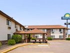 фото отеля Days Inn and Suites East Davenport Iowa