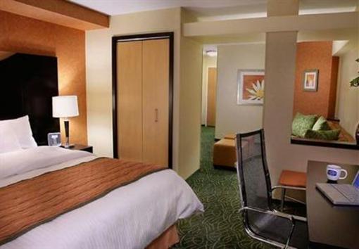 фото отеля Fairfield Inn & Suites Guelph