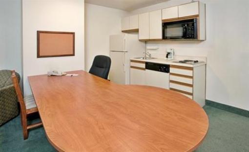 фото отеля Candlewood Suites Columbia