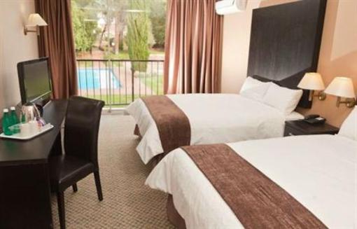 фото отеля The Pearl Of Oudtshoorn