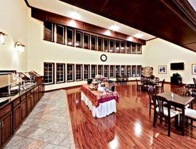 фото отеля Hawthorn Suites Wichita