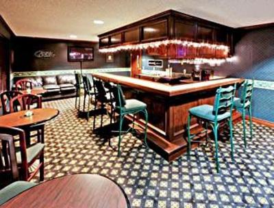 фото отеля Hawthorn Suites Wichita
