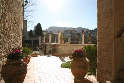 фото отеля Antico Borgo Piceno