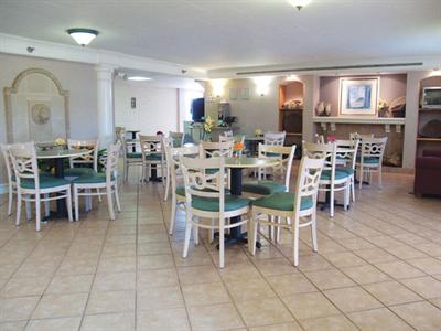 фото отеля La Quinta Inn Norfolk Virginia Beach