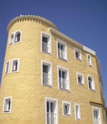 фото отеля Aparthotel Albrisas Salobrena