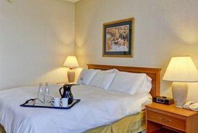 фото отеля Riverfront Hotel Grand Rapids