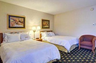 фото отеля Riverfront Hotel Grand Rapids