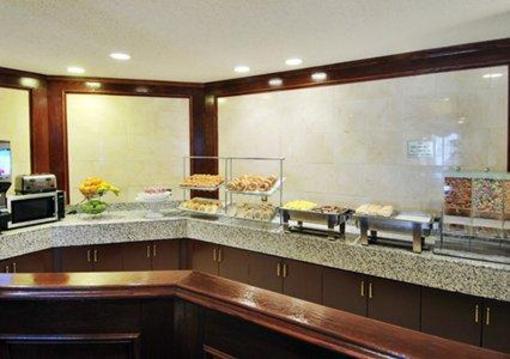 фото отеля Comfort Suites North/Galleria