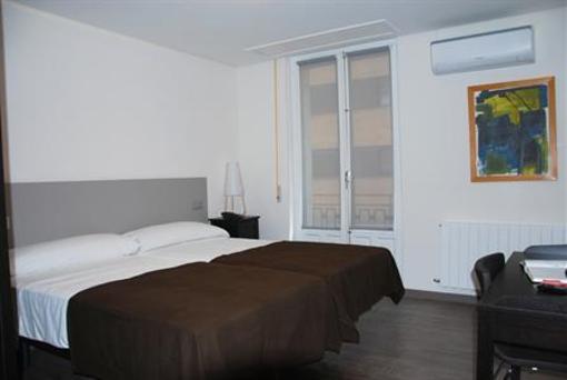 фото отеля The Leyre Apartment Pamplona