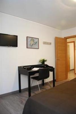 фото отеля The Leyre Apartment Pamplona