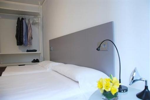 фото отеля The Leyre Apartment Pamplona