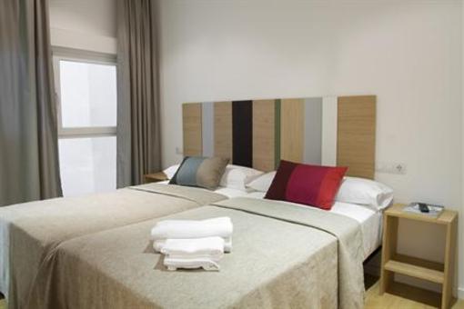 фото отеля The Leyre Apartment Pamplona