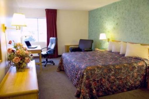фото отеля Guesthouse Inn and Suites Lewiston