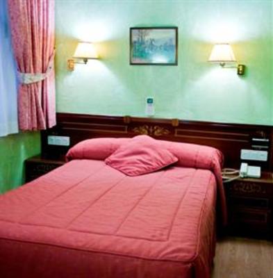 фото отеля Hostal Centro Sol