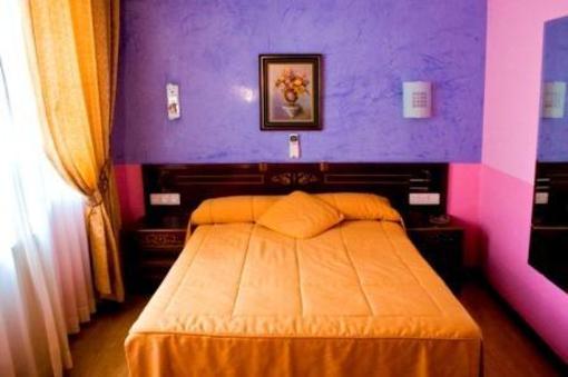 фото отеля Hostal Centro Sol