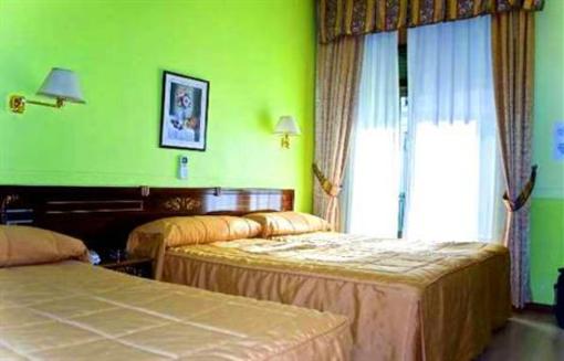 фото отеля Hostal Centro Sol