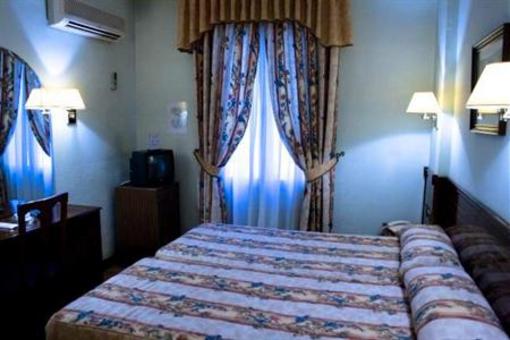 фото отеля Hostal Centro Sol