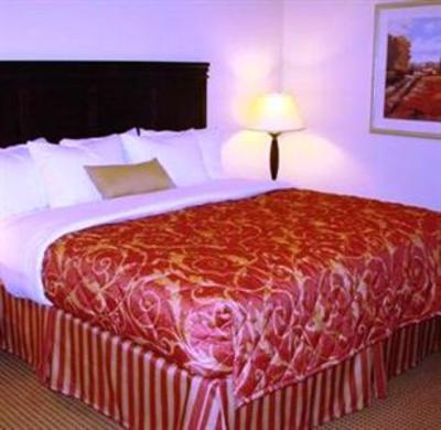 фото отеля Home-Towne Suites Tuscaloosa