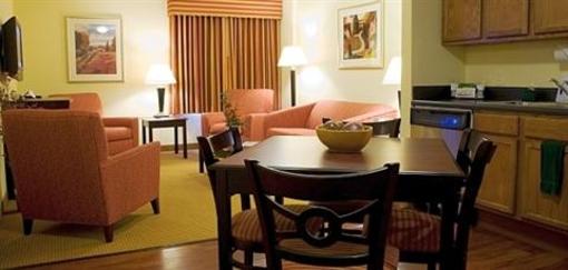 фото отеля Home-Towne Suites Tuscaloosa