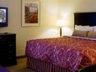 фото отеля Home-Towne Suites Tuscaloosa